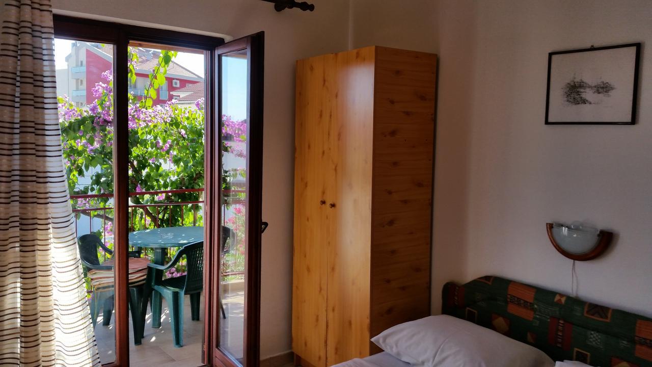 Milla Apartment *